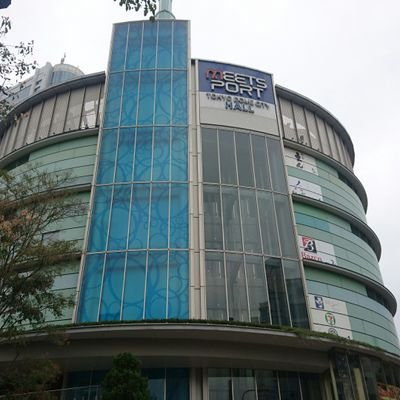 NazoNazeJumping's profile picture. 作詞：畑亜貴　作曲：田代智一　編曲：伊藤翼