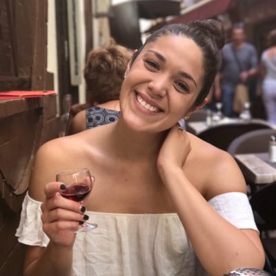 jessimagallon's profile picture. ✌❤️