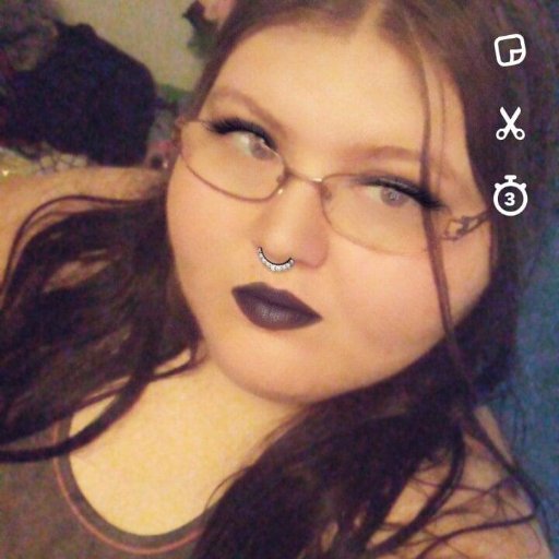 LisaWri45181972's profile picture. im lisa. i live in st albans wv. im a new photography. im 23 years old and love what i do, i will be posting photos that i have taken as a photographer