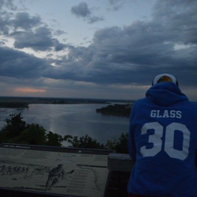 Z_Glas35's profile picture. Proverbs 13: 20 🙌🏻