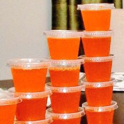 #ShotChats is here to keep the world happy, one shot at a time! Founded by Barin von Foregger to engage the party in us all. Follow our friends, @ShotRecipes.