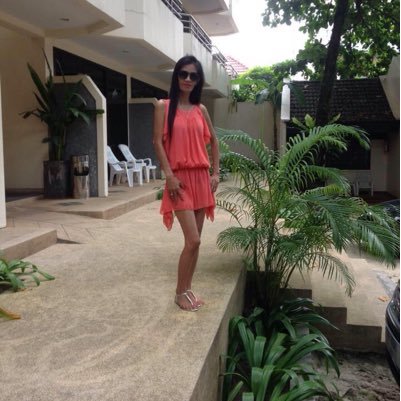 caothuy100370's profile picture. Normal