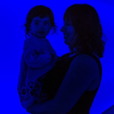 roxyhellohearts's profile picture. 