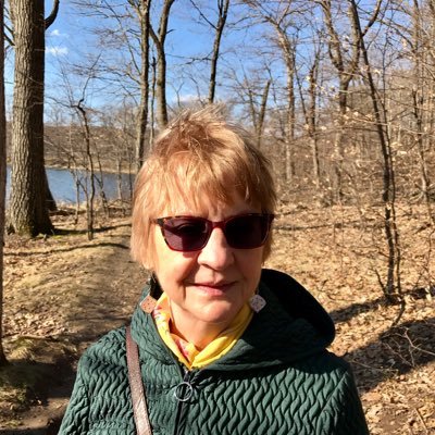 Tuberoose's profile picture. PhD social psychologist. Politics. Nyet to dictators! We only have Planet A. Debunk conspiracies! Separate Church and State!❤️Science & diverse cultures. 🇺🇦