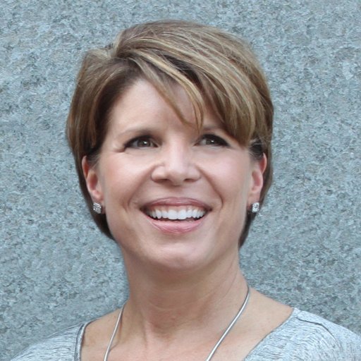Nebraska Farm Girl | Husker HOF | Former Pro Runner for New Balance | Wife | Mom | Coach | Design and Communications Specialist @UNLAgroHort