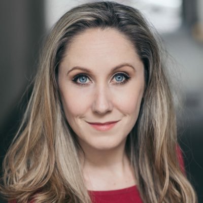 Actor, Disneyland Paris cast member. Lover of all things Theatre, Fitness, Coffee and Prosecco!