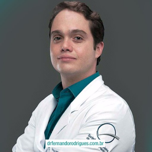Médico Cirurgião Plástico (UFMG). Especialista em Cirurgia Geral e Cirurgia Plástica. Membro Especialista da Sociedade Brasileira de Cirurgia Plástica (SBCP).