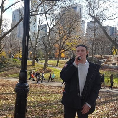 BenjaminMckelve's profile picture. Benjamin Mckelvey
18
SC: benm0210
Insta: begemc