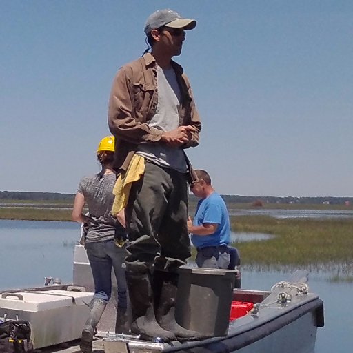 Scientist/teacher at VIMS/W&M. Husband of @sailsandcrayons. Bruuce fan. More likely to find me on the blue. he/his