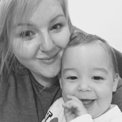 stacie_77's profile picture. 