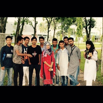 Sarjon92658100's profile picture. 