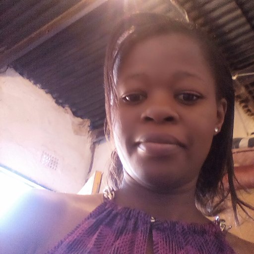 bee6pence's profile picture. 🤣