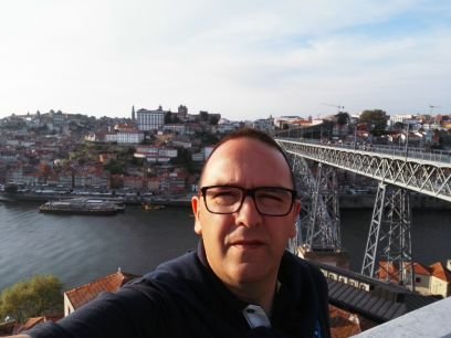 Emlianogomez's profile picture. 