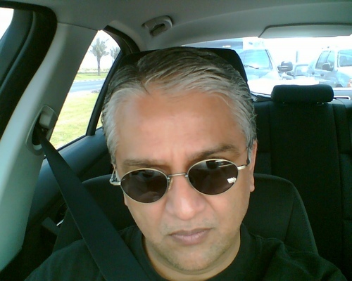 jayravin's profile picture. retail design & branding consultant. worked on over 50 brands across ME & Asia Pacific.