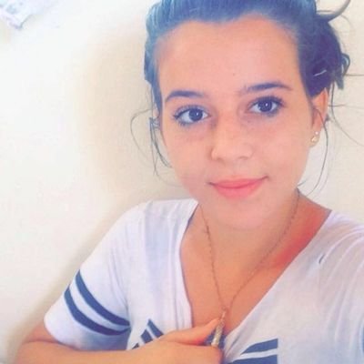 ThaiPizzolo's profile picture. Futura veterinária 🐶💘                                            
16 anos 🤗