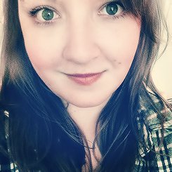 Lilly | Sims 4 & #Fortnite | #TwitchAffiliate | Tumblr/Origin/Steam: Lillyy787 | Previously: Simmerlilly87
