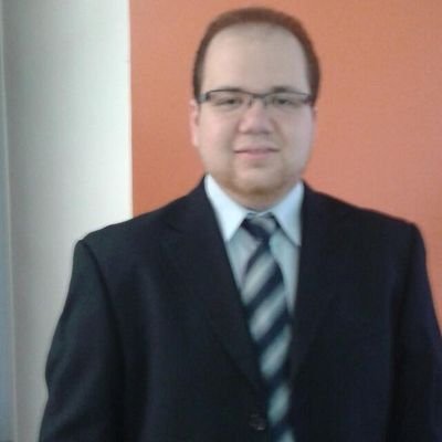 pidelcorona's profile picture. Formado em Relações Internacionais. Gremista.