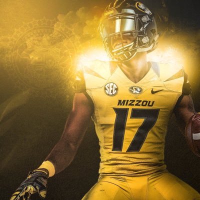 #Mizzou Football & Basketball Recruiting News. Retweeting everything about #Mizzou Recruiting. This is a fan page. Not affiliated with #Mizzou coaching staff.