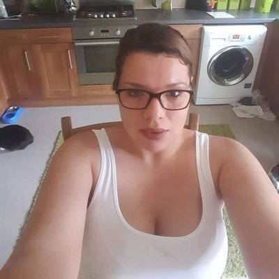 @lenacuniffe