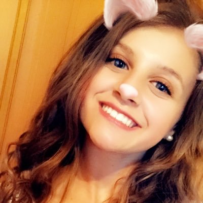 aureladams29's profile picture. 《you are the queen ♡ 》