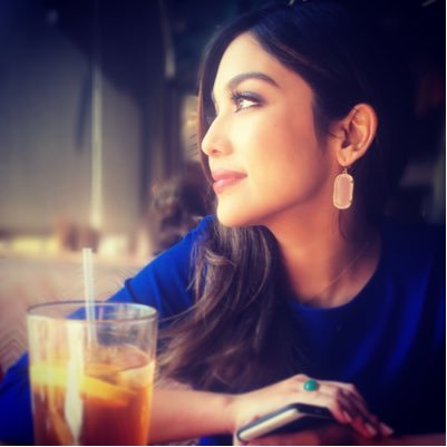 Personal account of ABC7 anchor, journalist and proud Bay Area native! Serious about french fries and USC Trojans ✌ On Instagram @natashazouves