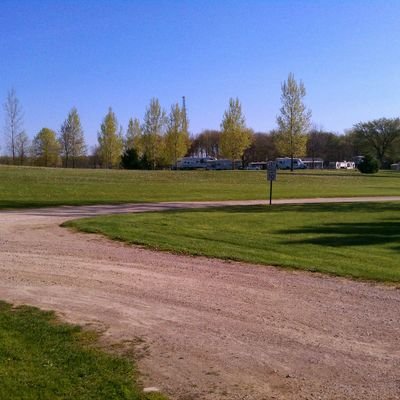 nawrot_carl's profile picture. Happy with life.