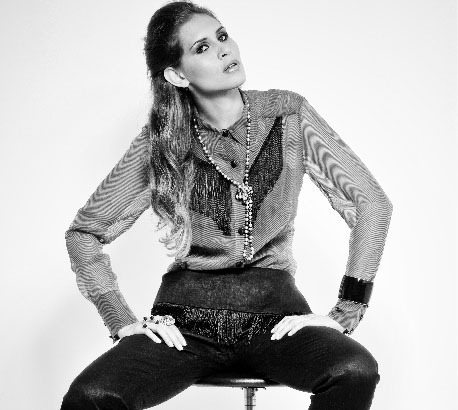 AVEHEMENCIA's profile picture. Marca de moda feminina,fruto de sonho de mãe e filha, Lúcia Nagli e Fernanda Bravin, que dividem a paixão por moda e olhar apurado.