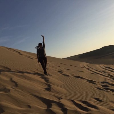 Cata_apo's profile picture. No se equivoca el hombre que ensaya distintos caminos para alcanzar sus metas, se equivoca aquel que por temor a equivocarse no actúa.