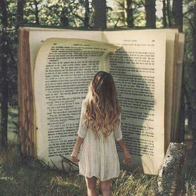 majemosaa17's profile picture. Licenciada en Geografía e Historia.
Archivera