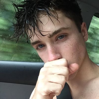 rpwloyd's profile picture. et jvs emmerde