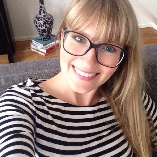 Freelance UX / UI Designer & Consultant |
Nachhaltige Sichtbarkeit für Ihr Web- und Markendesign
🎨 + 💟 + 🌱 = 🏆