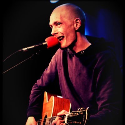 Some dude... -----
Tommy Bækgaard Christensen -----
https://t.co/KxXWGNucKg