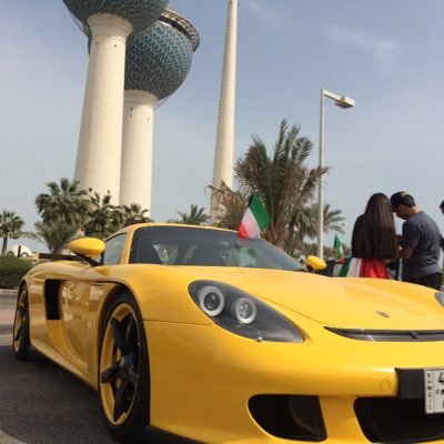 OzcgabtWZCc2sGQ's profile picture. غريب في موطني