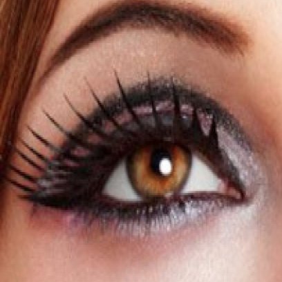 Finally, lashes you can wear more than once without falling apart! Lashaholic Mink Lashes can be worn up to ten times without losing their stability.