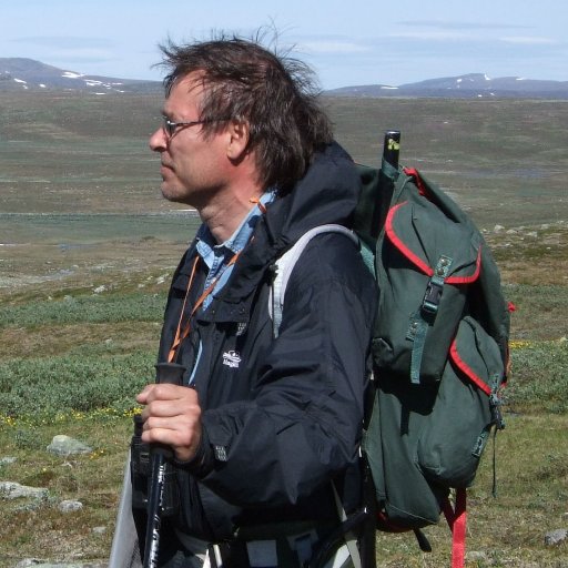 Prof. in Animal Ecology at Lund Univ. Biodiversity, ecosystem services, land-use, climate, policy, basic & applied research.