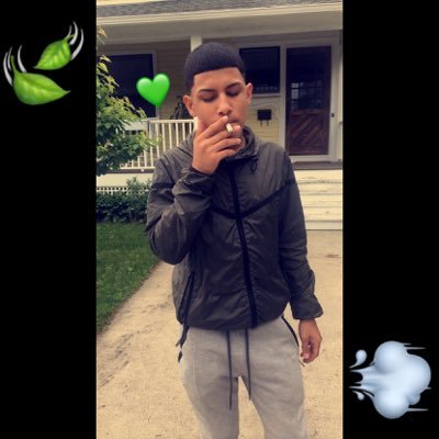gay nd litt🏳️🌈✨❤️👅 add me on the snap xricanxx follow on ig tq.lando