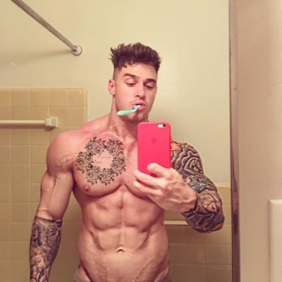 AtlasC_RP's profile picture. I'm a titan condemned to hold up the sky. |Rp|Greek Mythology |Fake|