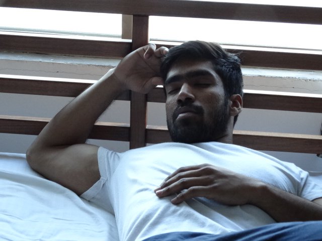 027_akshay's profile picture. 