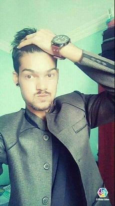 DevdashKing's profile picture. तुने तो रुला के रख दिया ए-जिन्दगी​;
जा कर पूछ मेरी माँ से ​ कितने लाडले थे हम...