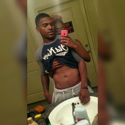 Just A Humble Man 🔚🔛🔝🔜 LA✈ GramFam 🐯19 Richwood C/O 15 Love Football 🏈🔥 Everything Happened For A Reason R.i.p Dad AkA Hook👼 DaDeeWay👼🙏 | J.M.❤💍