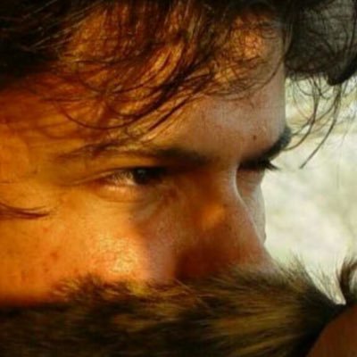 abu_faazza's profile picture. بكالوريوس تربوي_ماجستير في الشعر_دكتوراه في الحياة (وَمَا تَوْفِيقِي إِلَّا بِاللَّهِ ۚ عَلَيْهِ تَوَكَّلْتُ وَإِلَيْهِ أُنِيبُ )