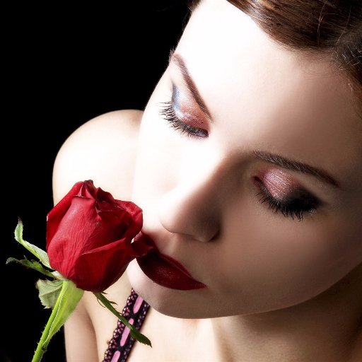 LovelySutin23's profile picture. We sell affordable UA sneakers,very well made and surely you won't regret if you buy it!.  Just visit our website: https://t.co/SaRrGUpCyU