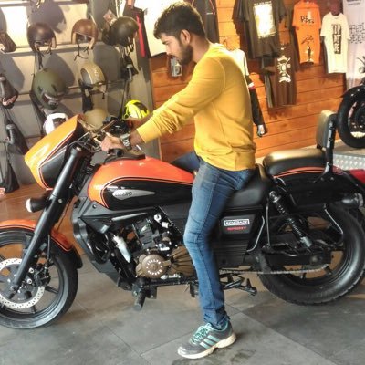 MagnIeeT__'s profile picture. Extracting hidden meanings from Data 😉