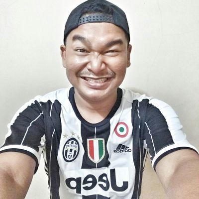 Im Juventini (jcichaptertegal)
Streetcub Tegal
Take My Hand
Panturawk House , 16km NorthCrew
ig     :@ini_nanda
WA : 085786660653
