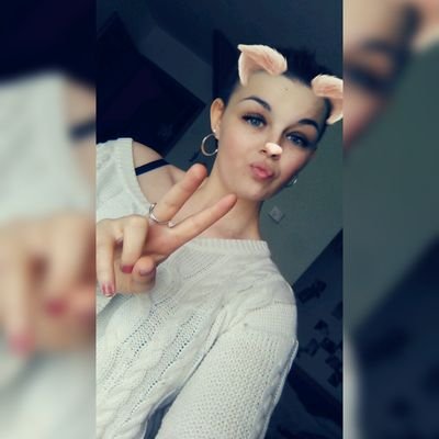 prisxou's profile picture. 