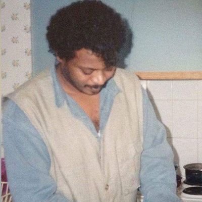 9bOsUeDCSLZgFnt's profile picture. 