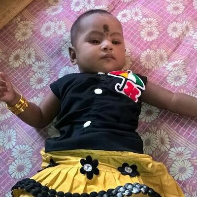 ashthiru's profile picture. 