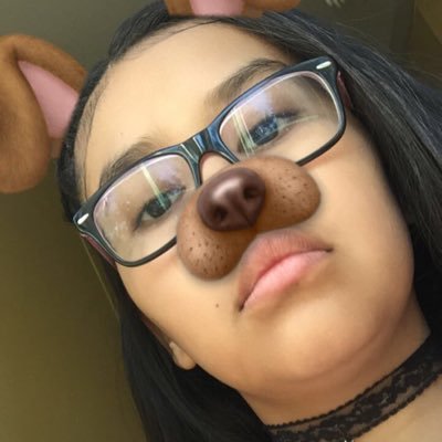 rosesanchez102's profile picture. 