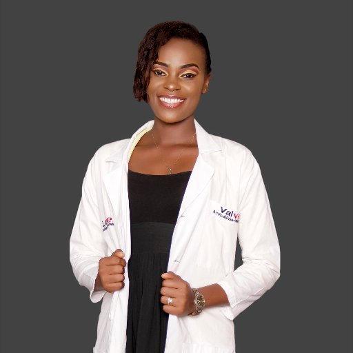 A young,beautiful n determined pharmacist with passion to put smiles on everyone's face.