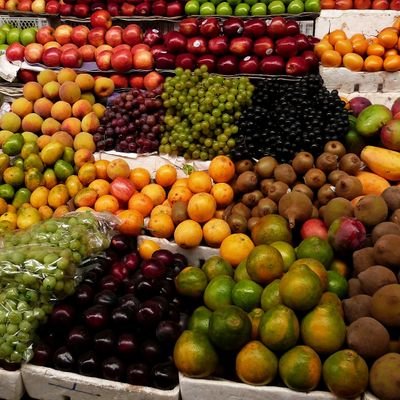 Estamos dedicada a la comercialización de productos del campo, entregamos frutas frescas de calidad Premium a domicilio en Cali. Pedidos: 322 669 5634